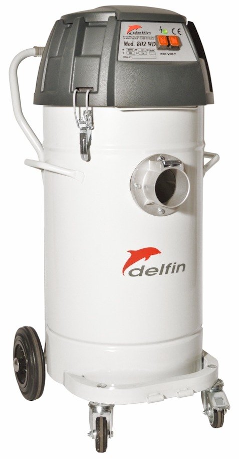 Wet & Dry Commercial Vacuums